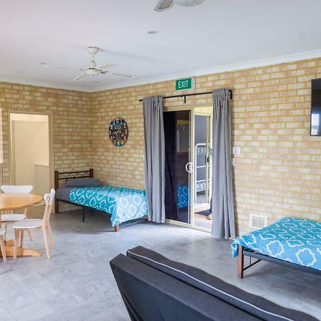 Lancelin Lodge Luaran gambar